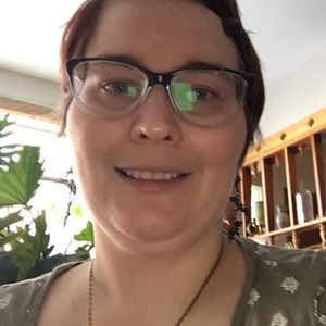 Meet your Posher, Lottie